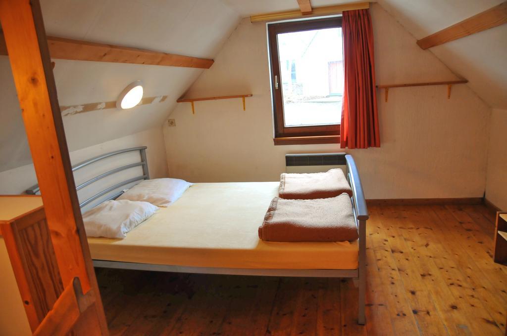 Hotel Les Doyards Vielsalm Zimmer foto