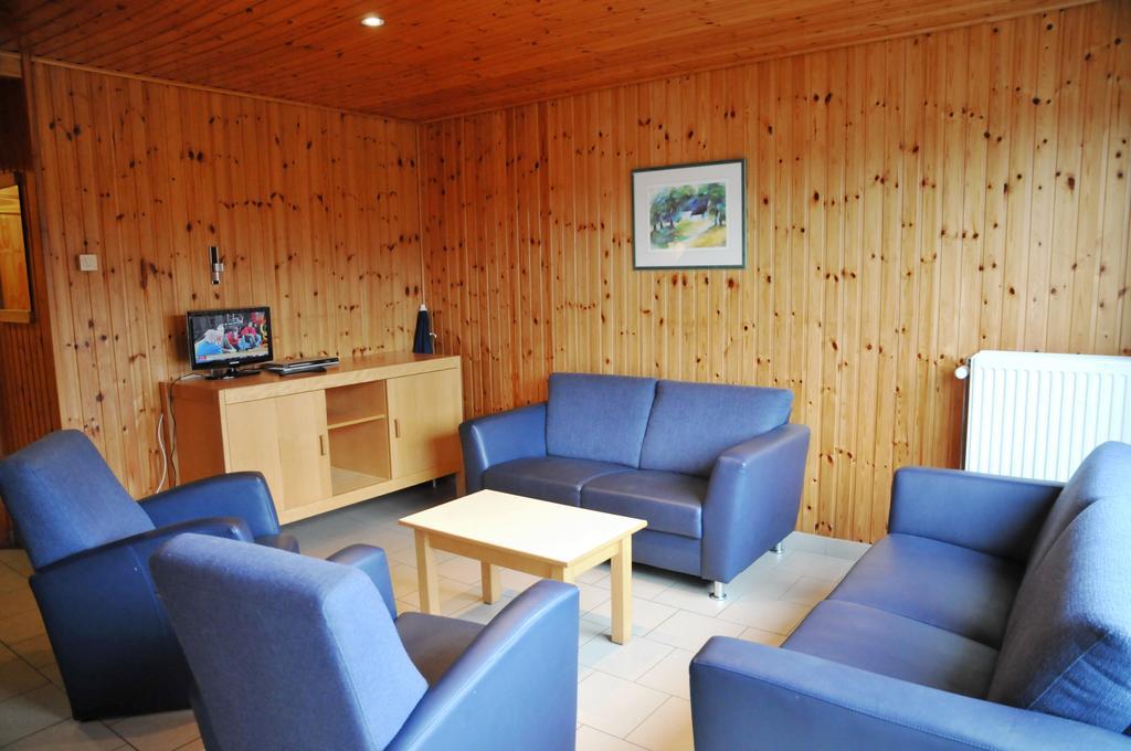 Hotel Les Doyards Vielsalm Zimmer foto