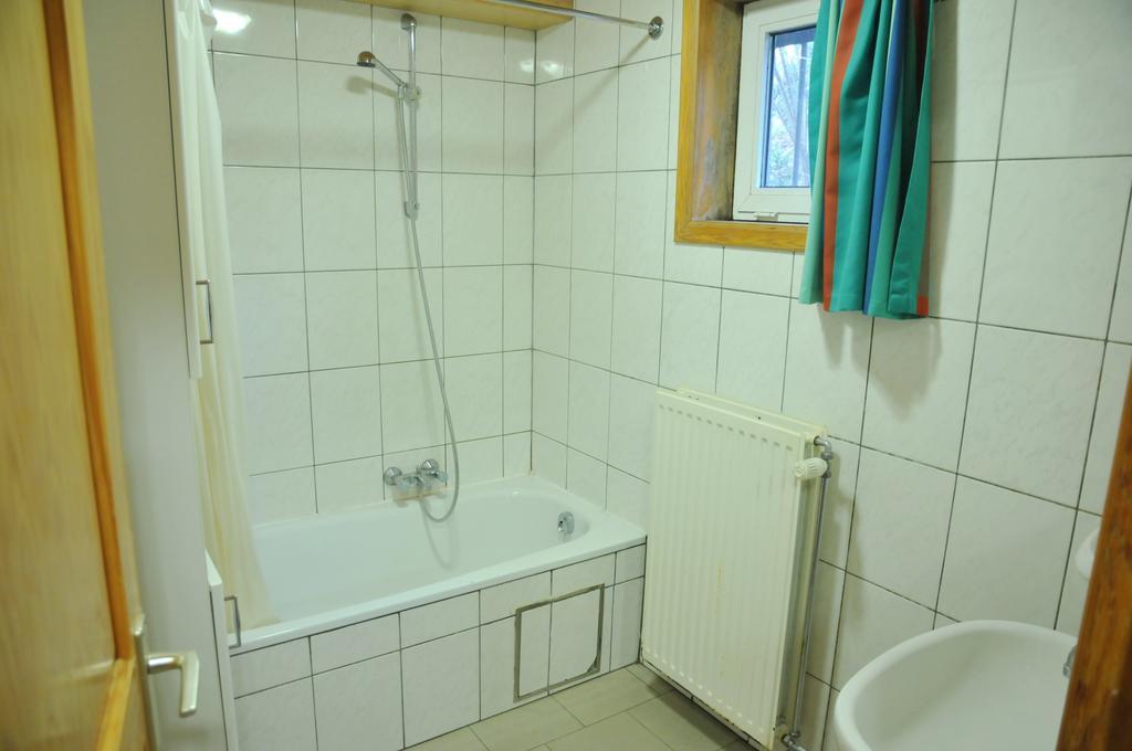 Hotel Les Doyards Vielsalm Zimmer foto