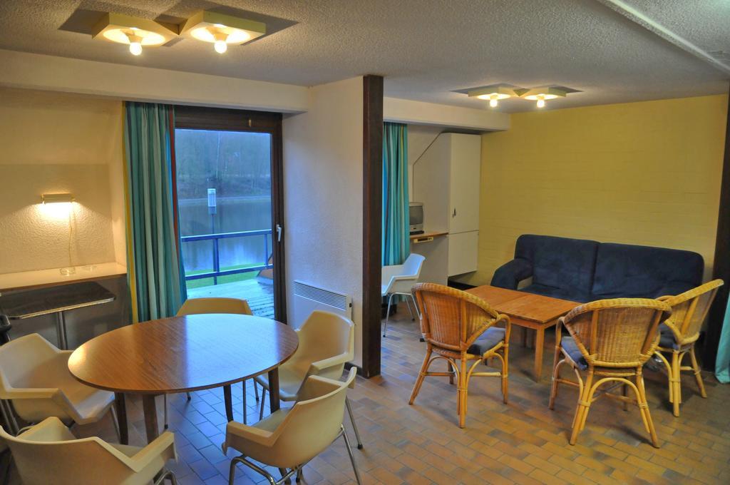 Hotel Les Doyards Vielsalm Zimmer foto